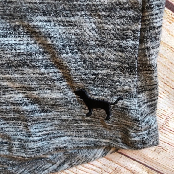 NWT VS Pink Tank - Picture 2 of 6